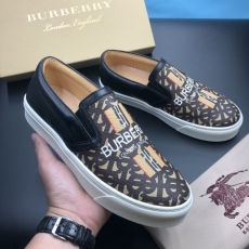 Burberry Low Shoes